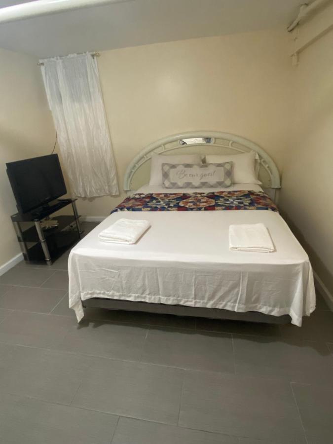 A Delightful Room In Queens New York Exterior photo